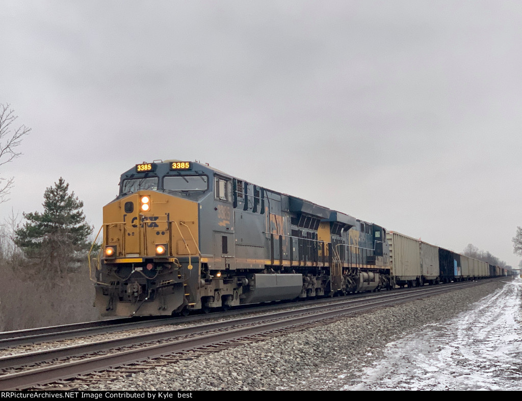 CSX 3385 on Q634